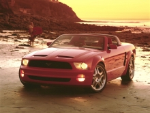 Ford Mustangni almashtiriladigan kontsert 2004 09